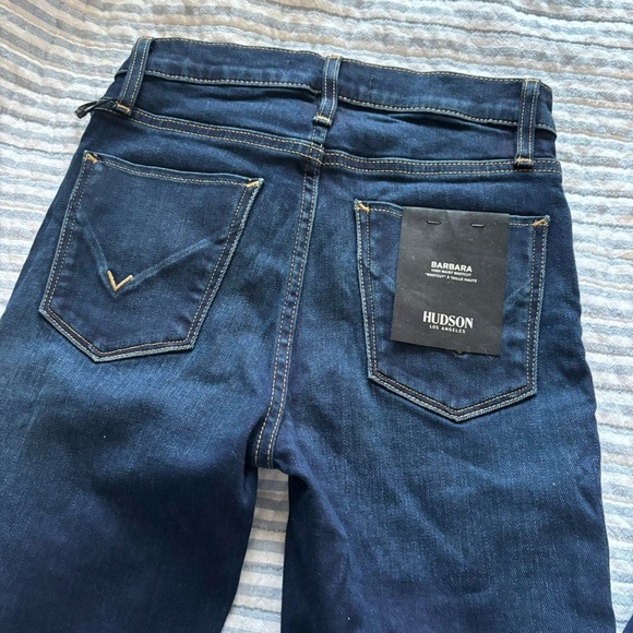 Hudson jeans! Never worn - Picture 5 of 5